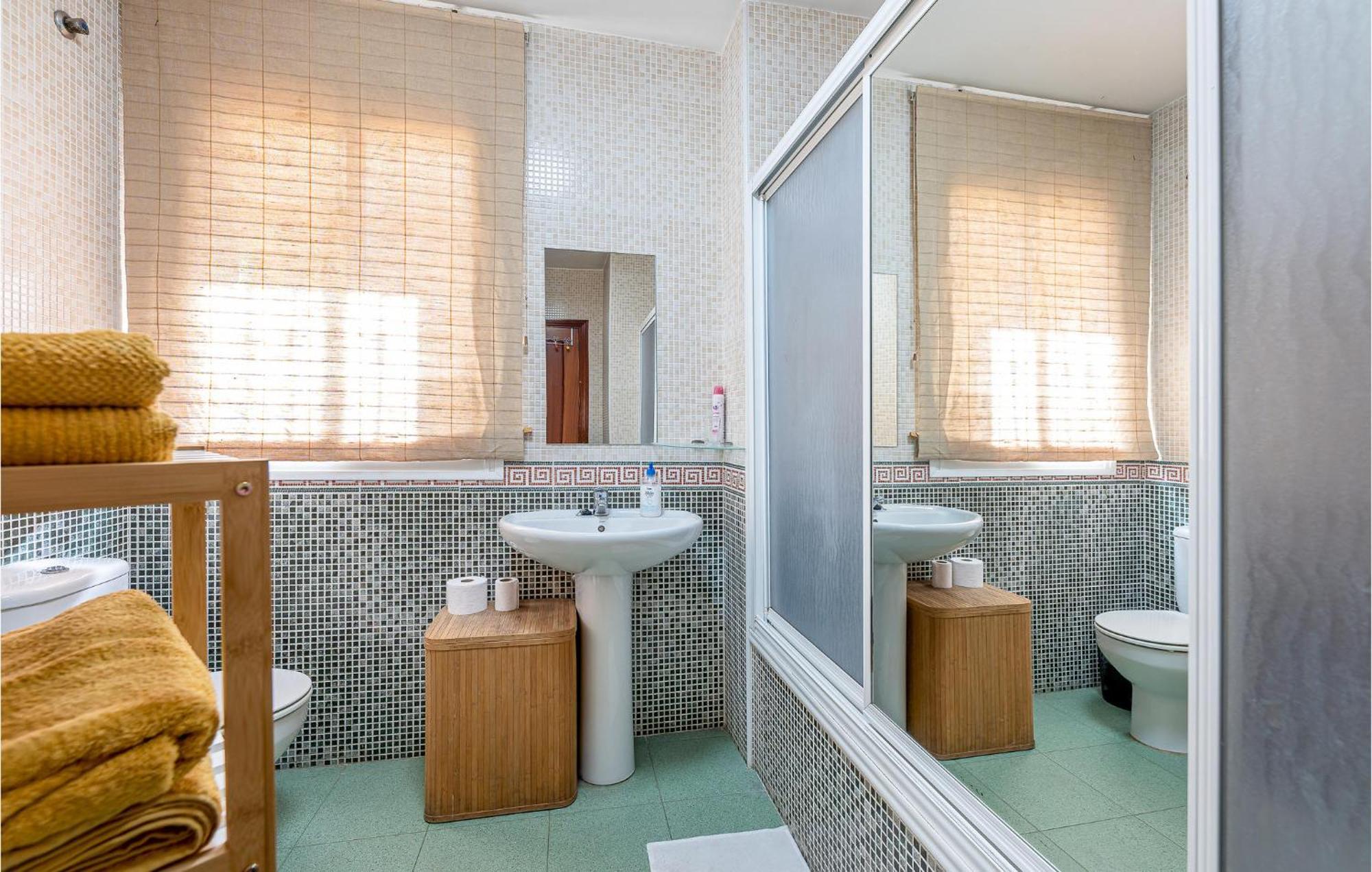 Gorgeous Apartment In Torrox With Wifi Экстерьер фото